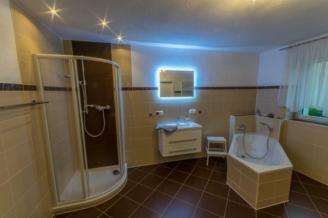 Ferienwohnung "Turmblick" Rathmannsdorf Exteriér fotografie